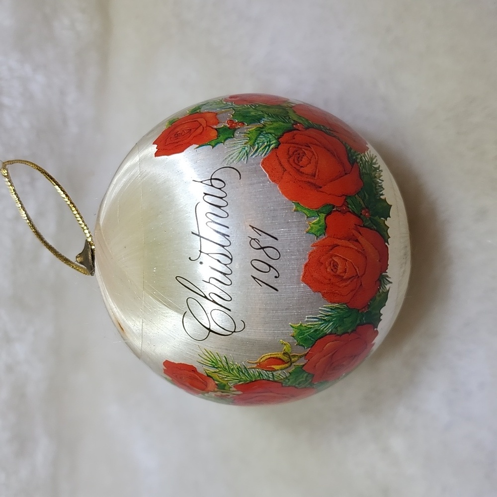 Vintage Hallmark Christmas Ornament 1981